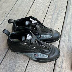 Retro Iverson Sneakers